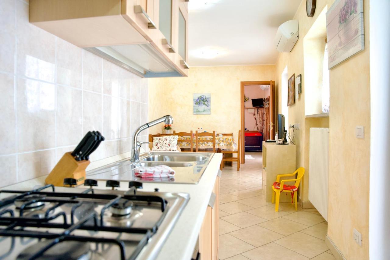 Hotel Diffuso Il Portichetto Vezio Perledo Extérieur photo