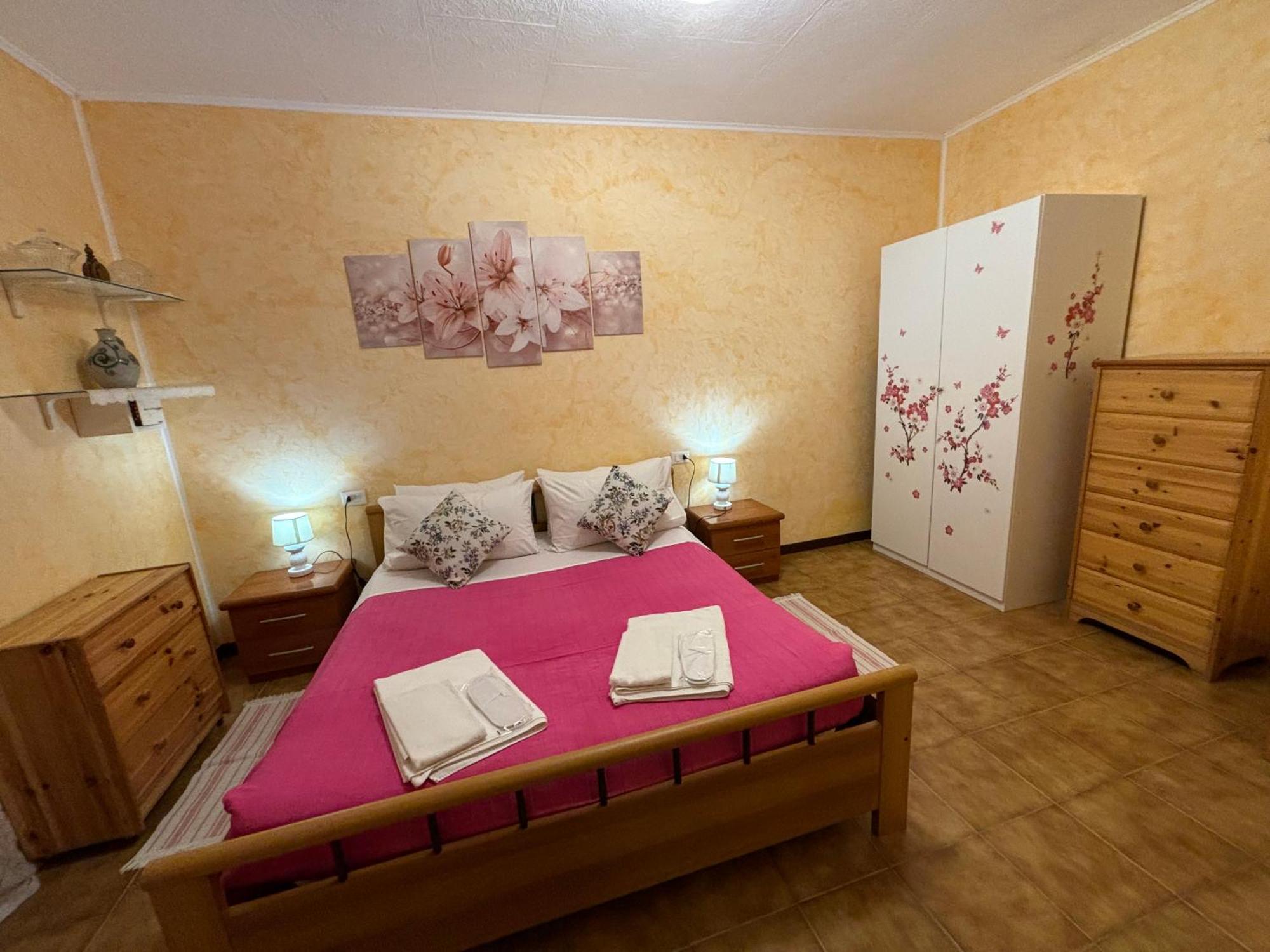 Hotel Diffuso Il Portichetto Vezio Perledo Extérieur photo