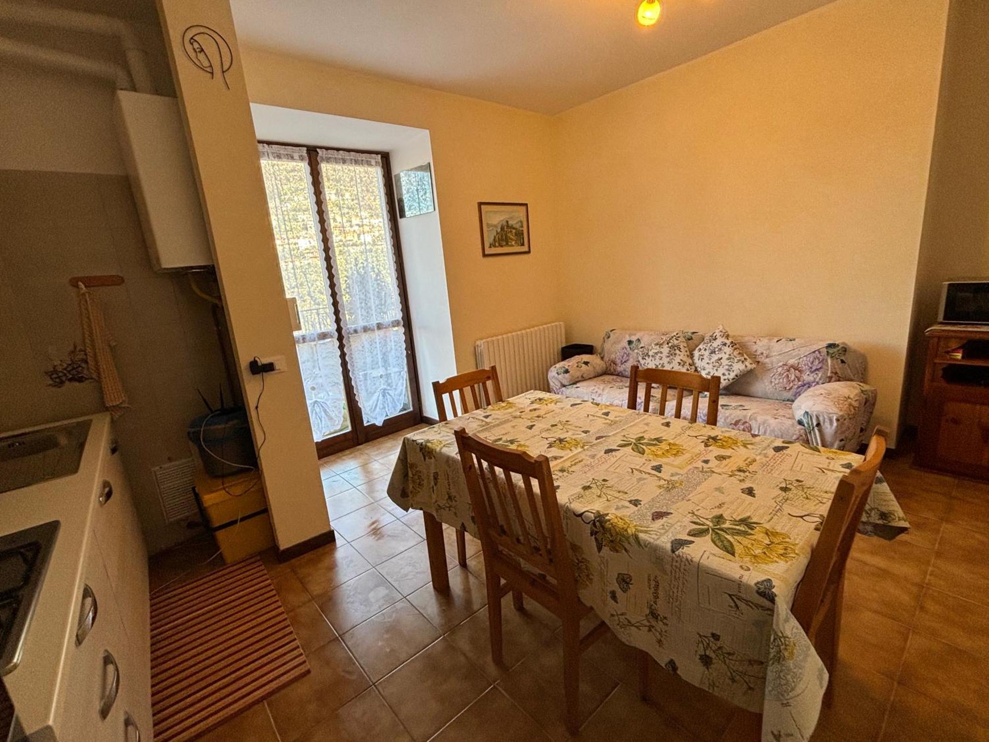 Hotel Diffuso Il Portichetto Vezio Perledo Extérieur photo