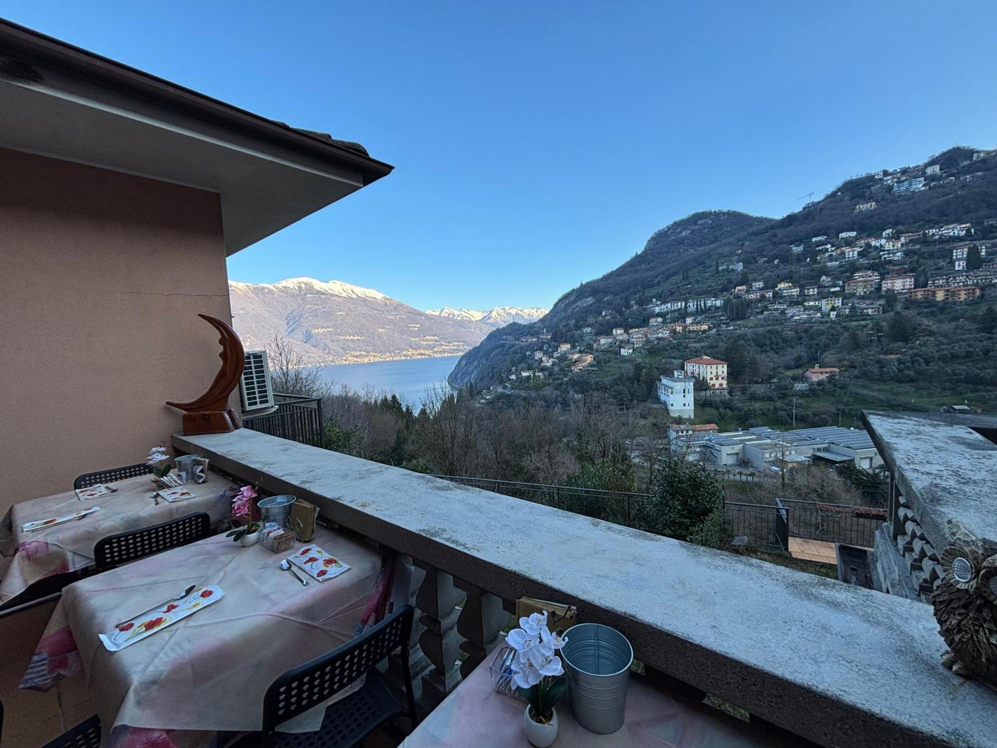 Hotel Diffuso Il Portichetto Vezio Perledo Extérieur photo