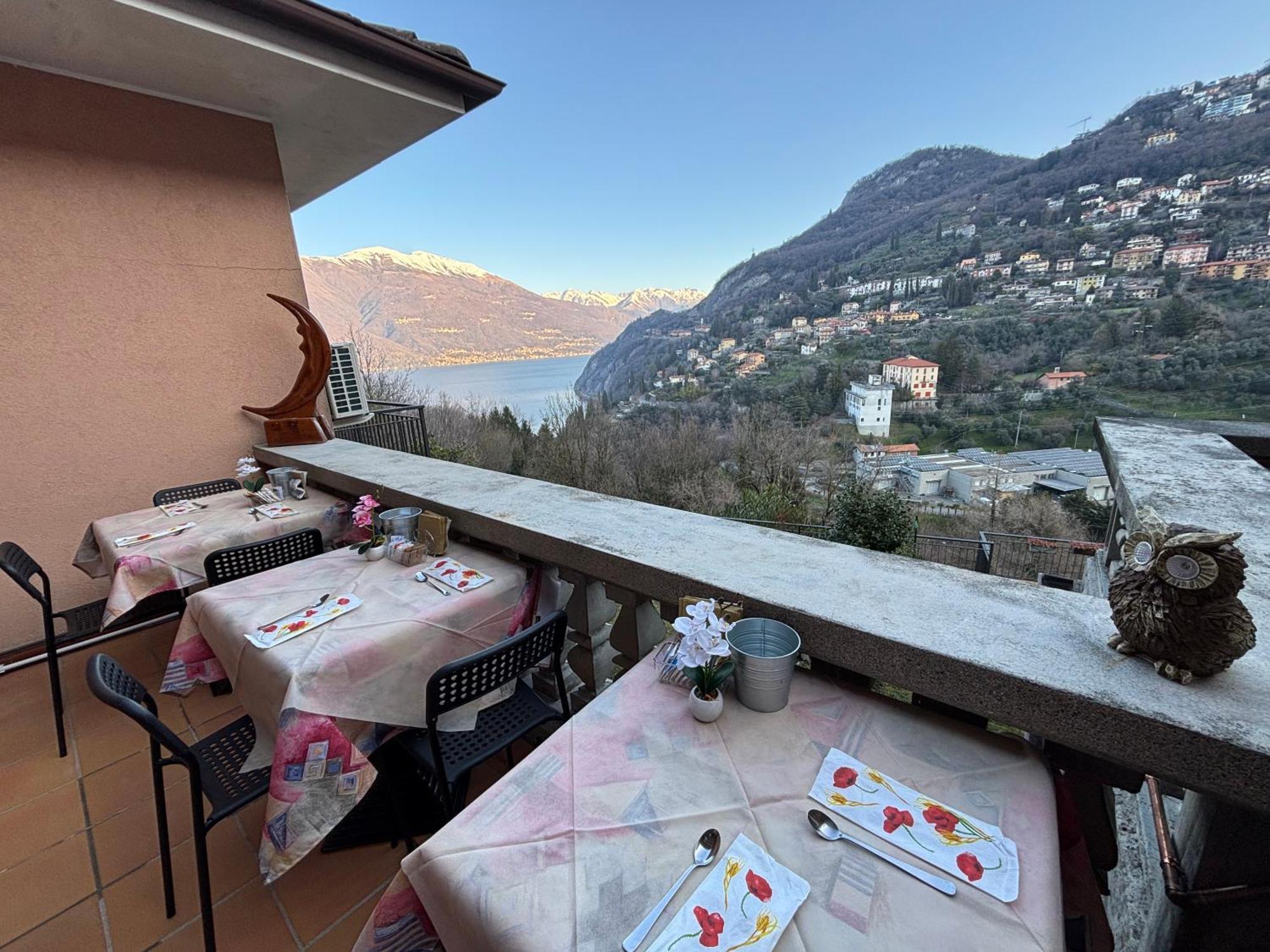 Hotel Diffuso Il Portichetto Vezio Perledo Extérieur photo